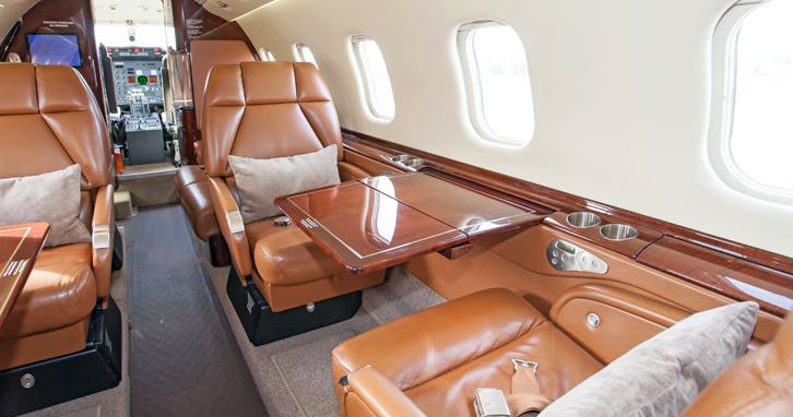 Learjet 60