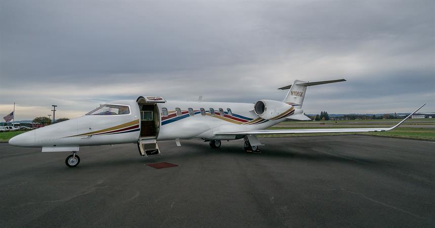 Learjet 70