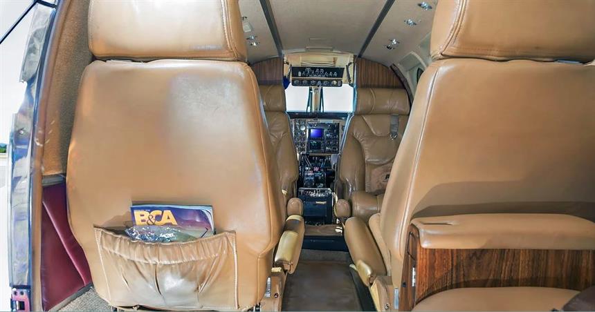 King Air 90