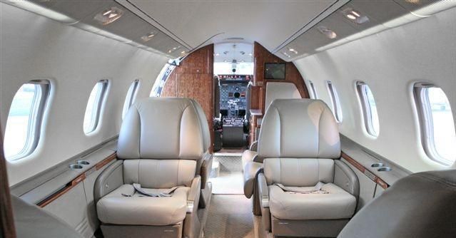 Learjet 60