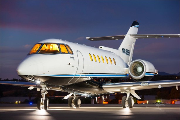Hawker 1000