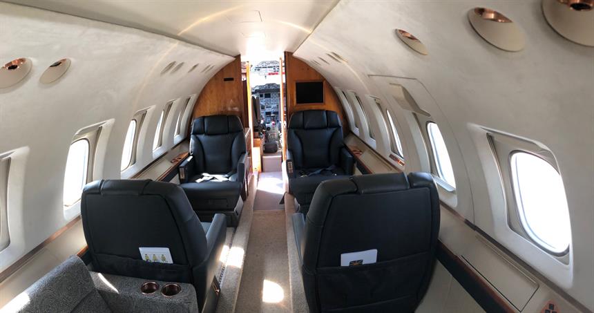Hawker 800XP