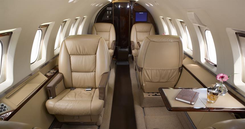 Hawker 800XP