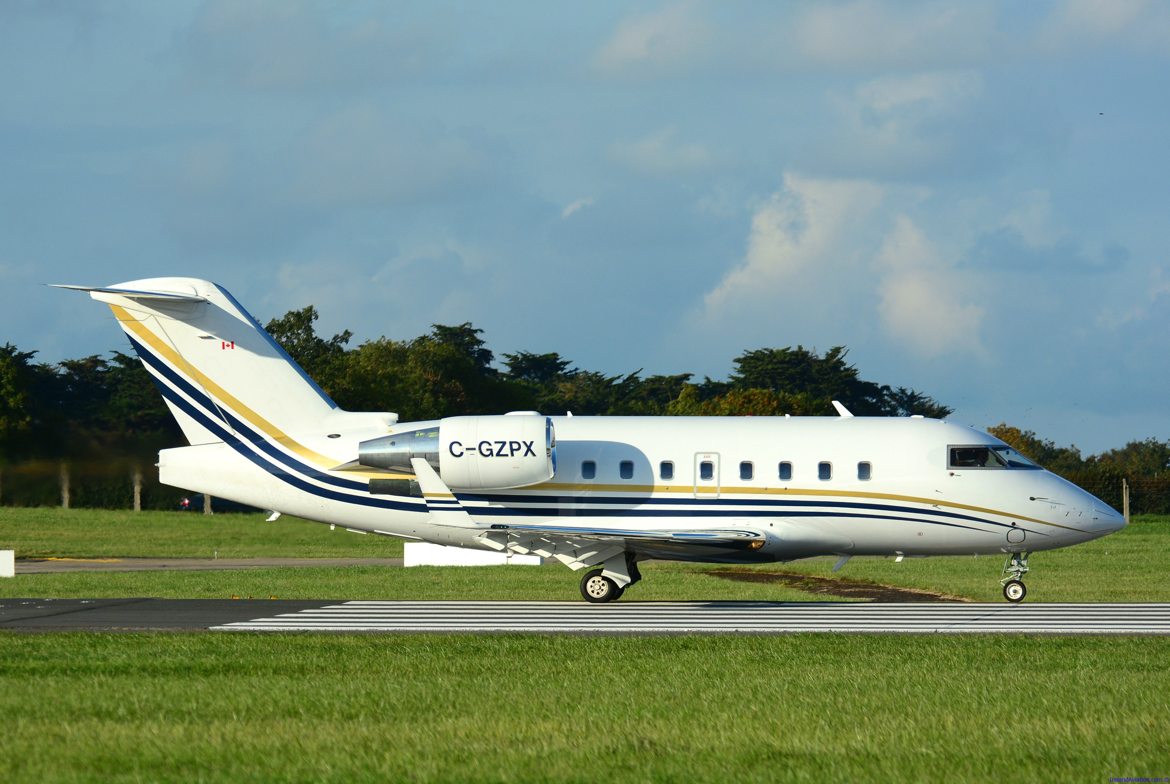 Challenger 604