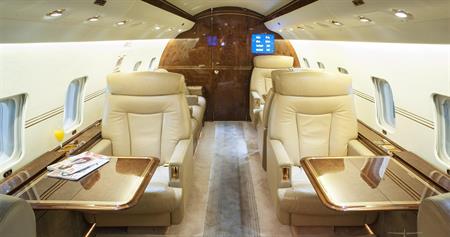 Challenger 604