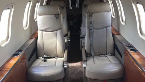Learjet 40