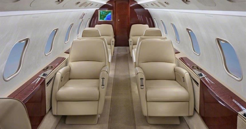 Challenger 300