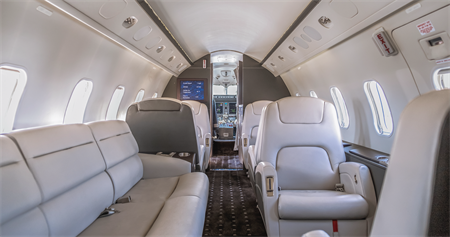 Challenger 300