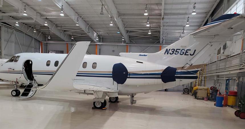 Hawker 800XP
