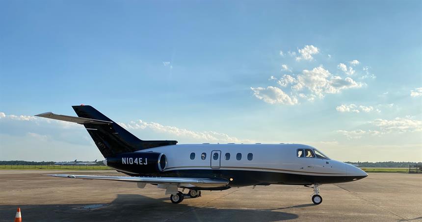 hawker 800XP