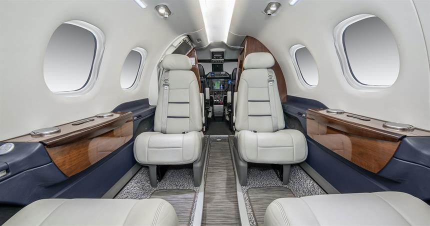 Phenom 100