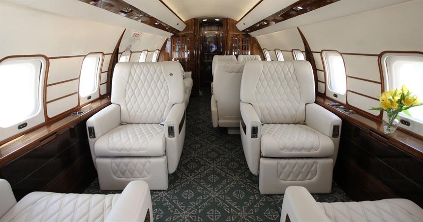Challenger 604