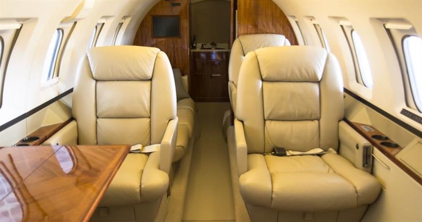 Hawker 800XP