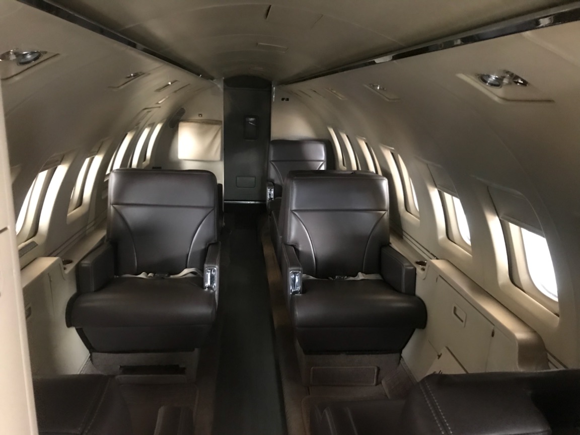 Hawker 1000