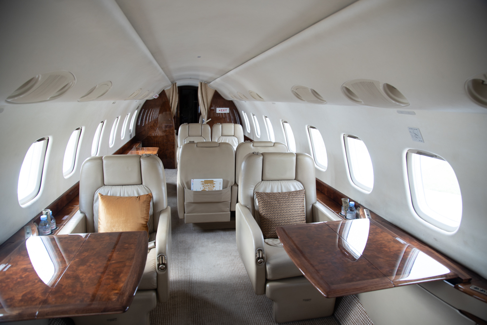 Learjet 600