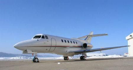 Hawker 700A