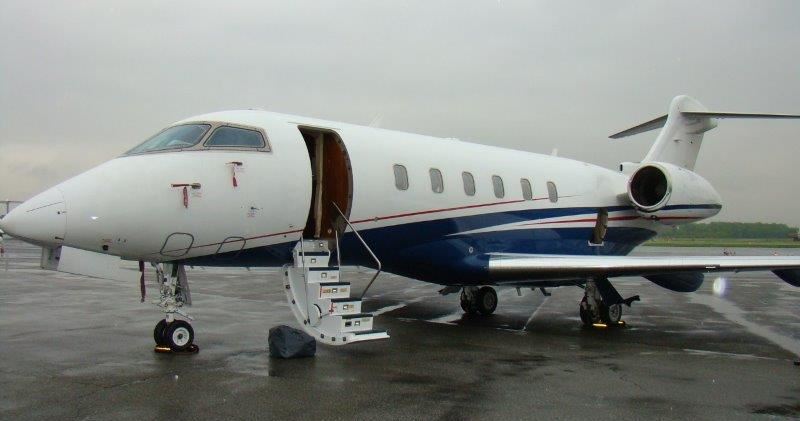 Challenger 300
