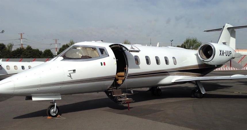 Learjet 60