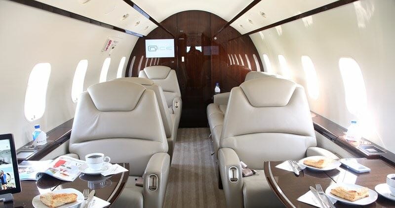 Challenger 300