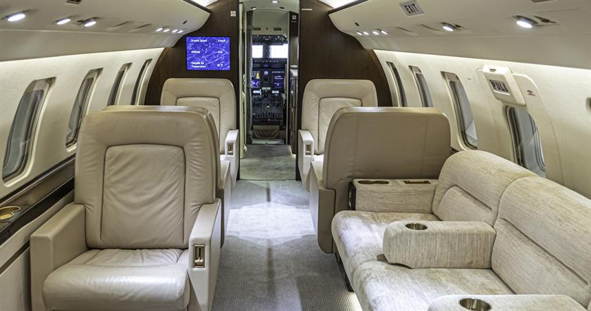 Challenger 605