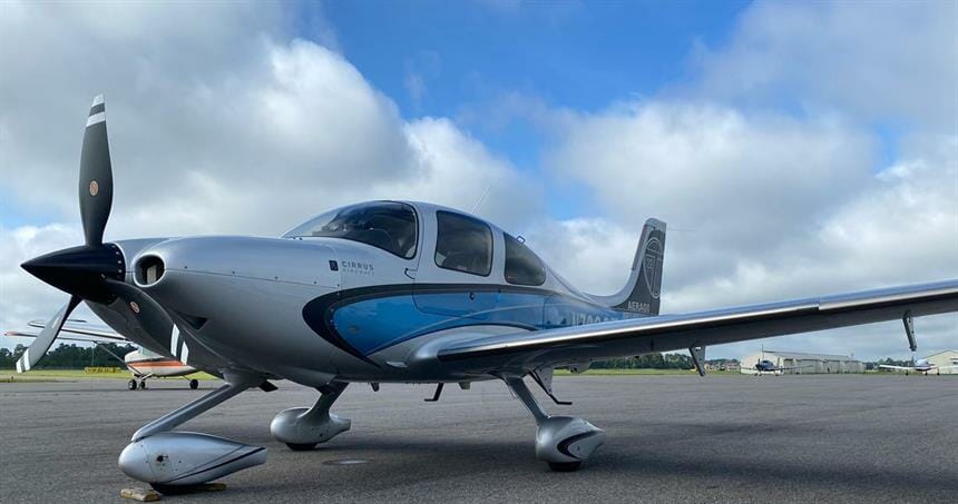 Cirrus SR 22