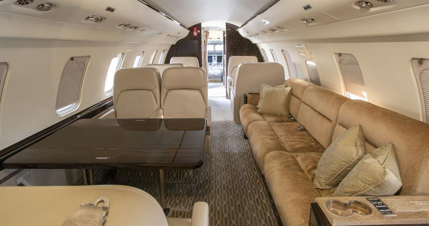 Challenger 605