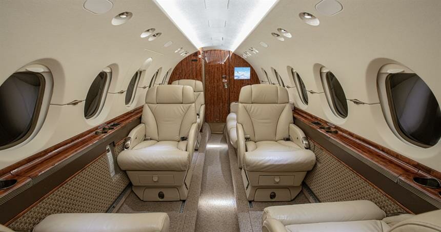 Hawker 900XP