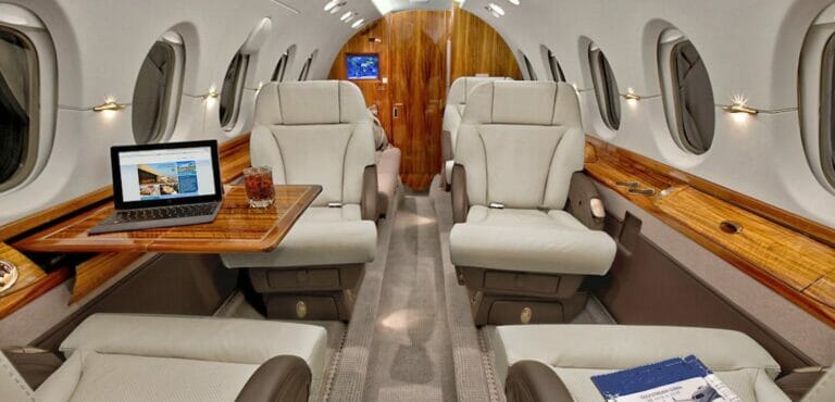 Hawker 800XP