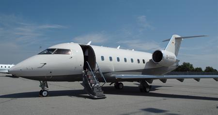 Challenger 604
