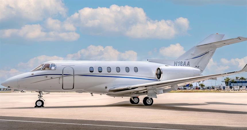 Hawker 900XP