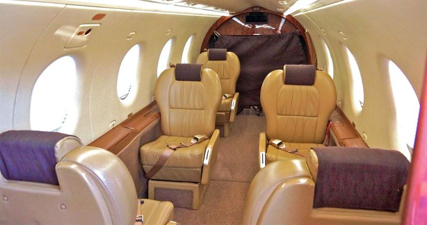 Pilatus PC 12/45
