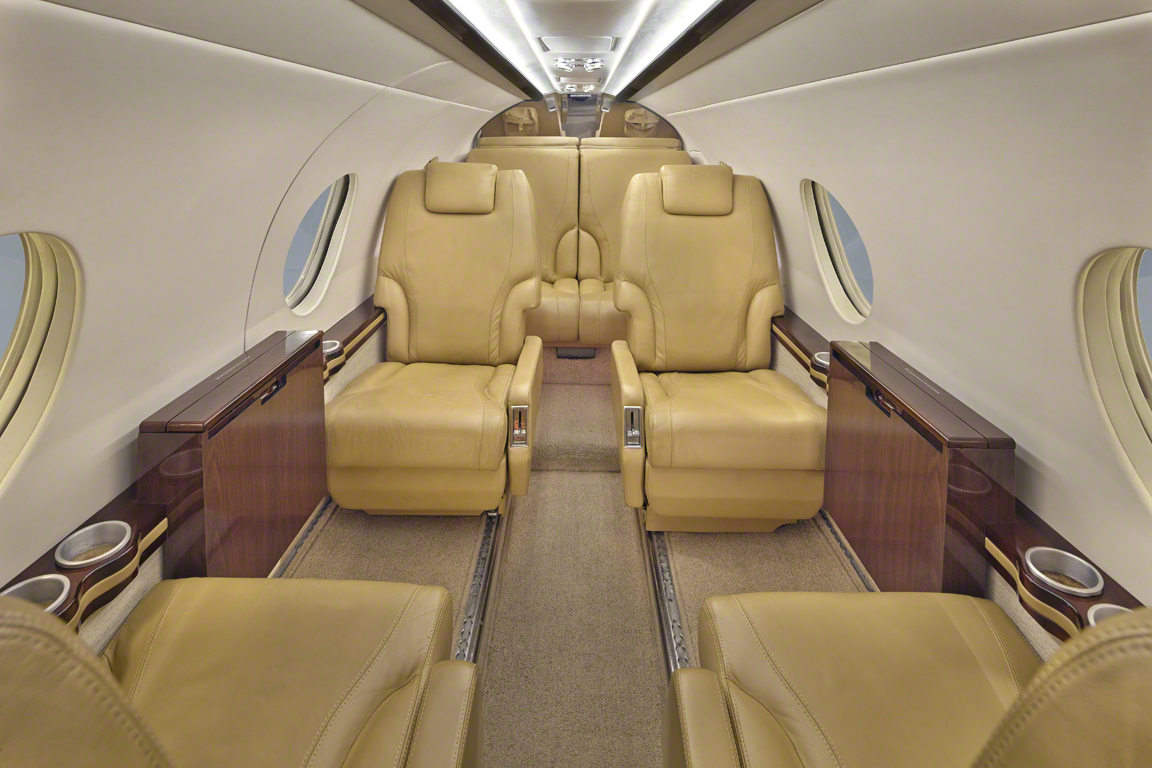 Hawker 1000