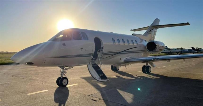 Hawker 800XP