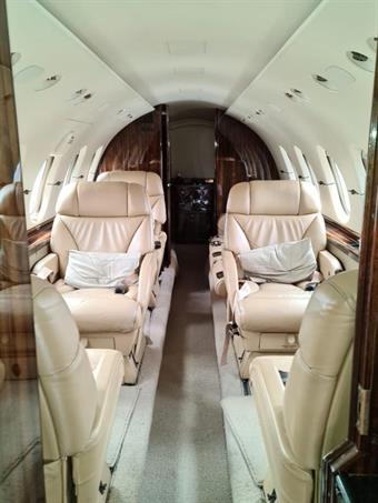 Hawker 800XP