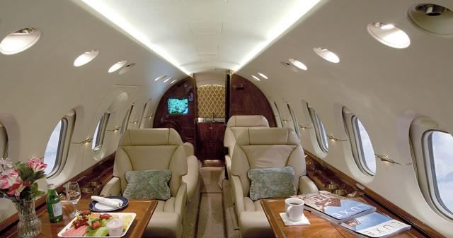 Hawker 800XP