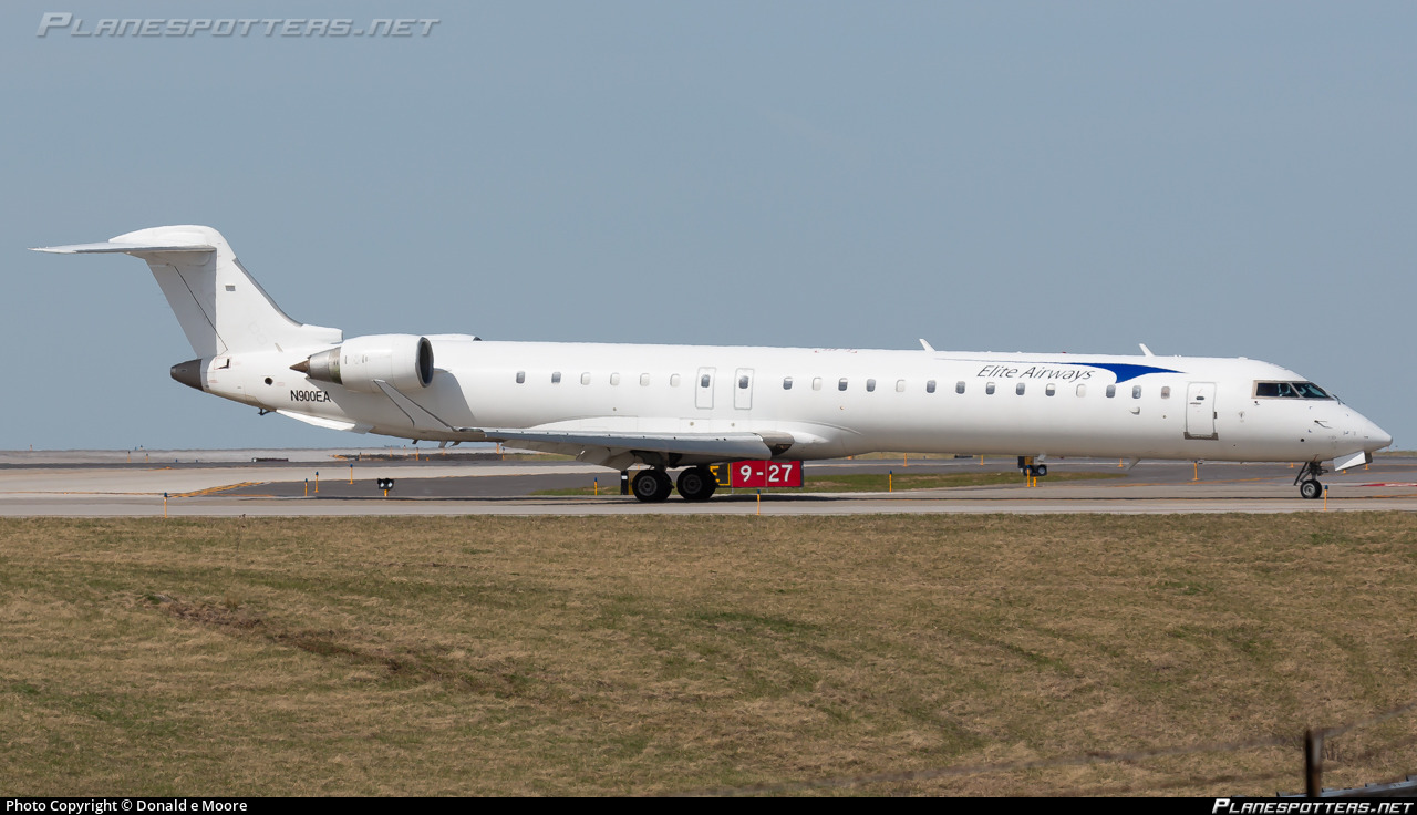 CRJ-900