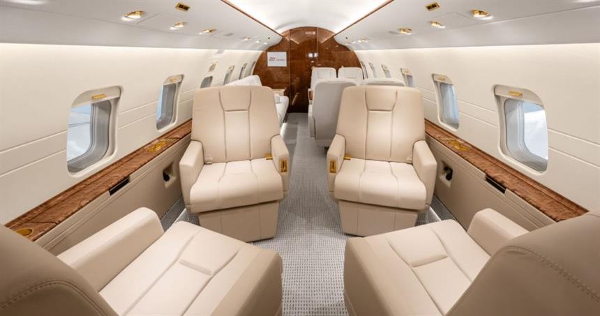 Challenger 604