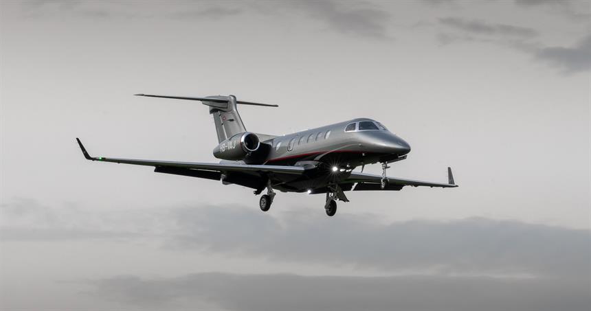 Phenom 300