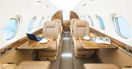 Hawker 750