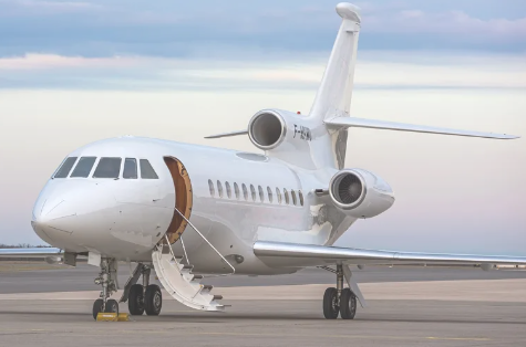 Falcon 900B