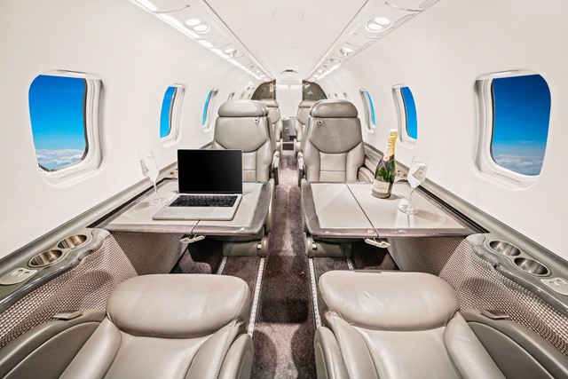 Learjet 45