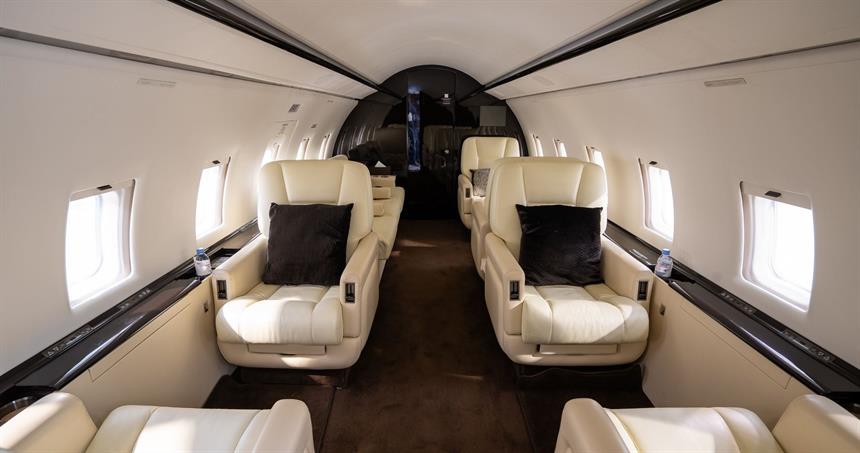 Challenger 604