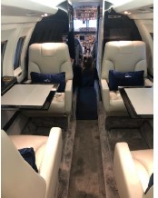 Hawker 700