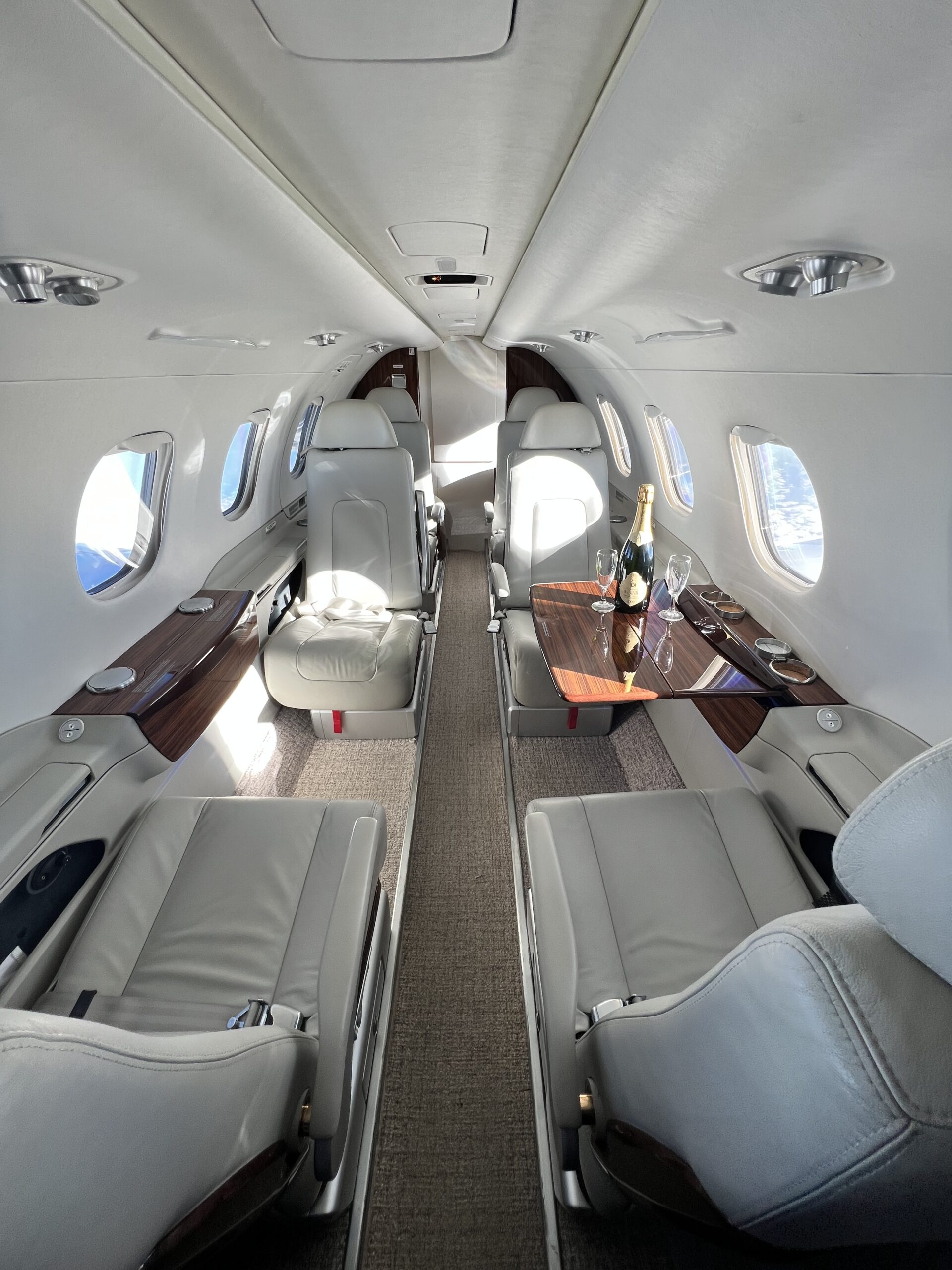 Phenom 300