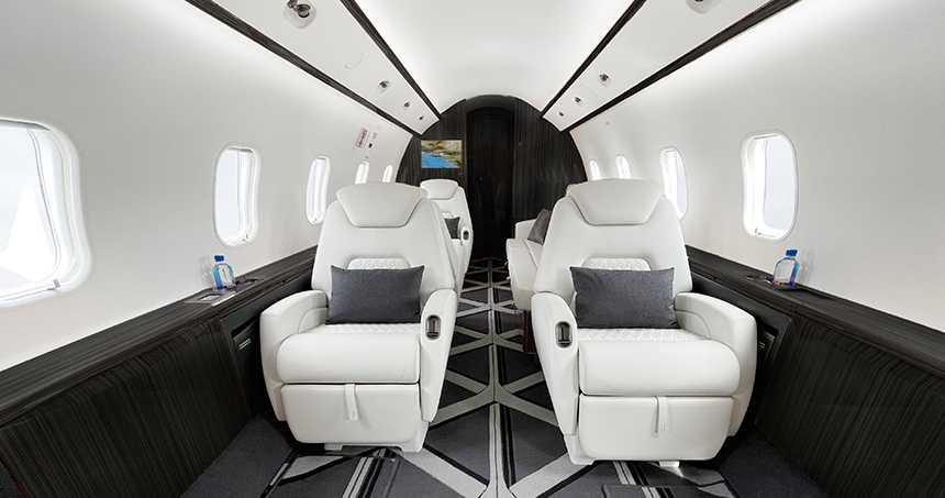 Challenger 300