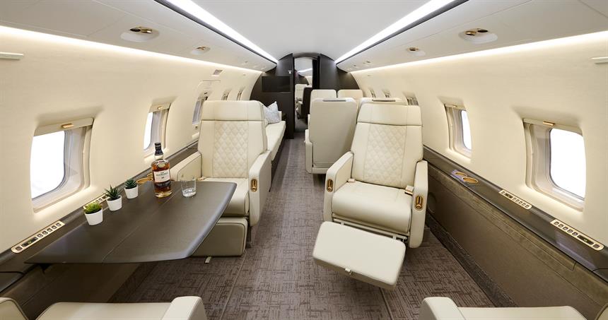 Challenger 604