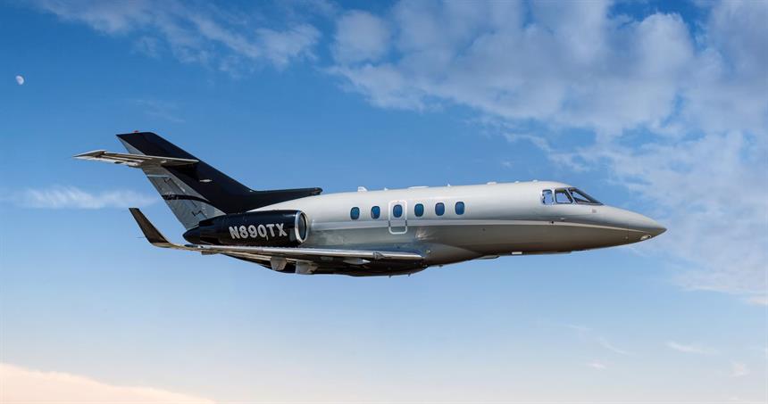 Hawker 900XP