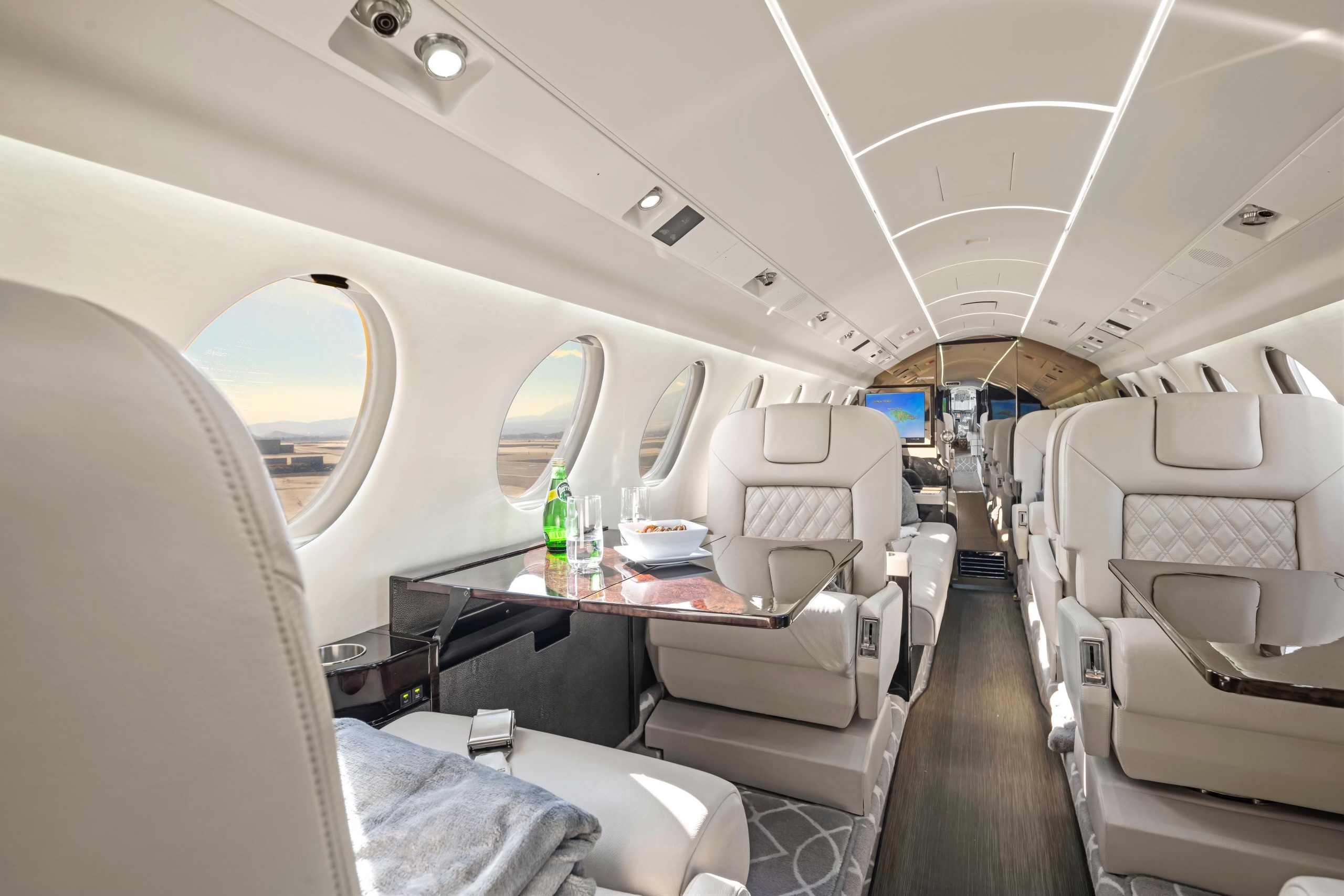 Falcon 50