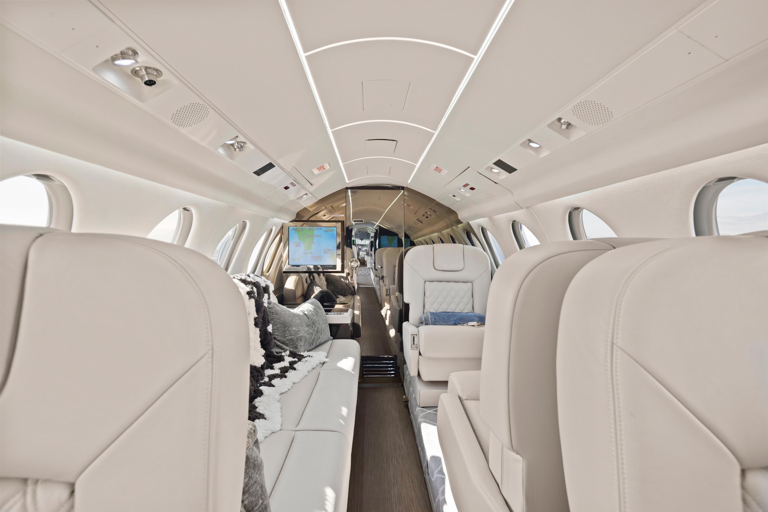 Falcon 50