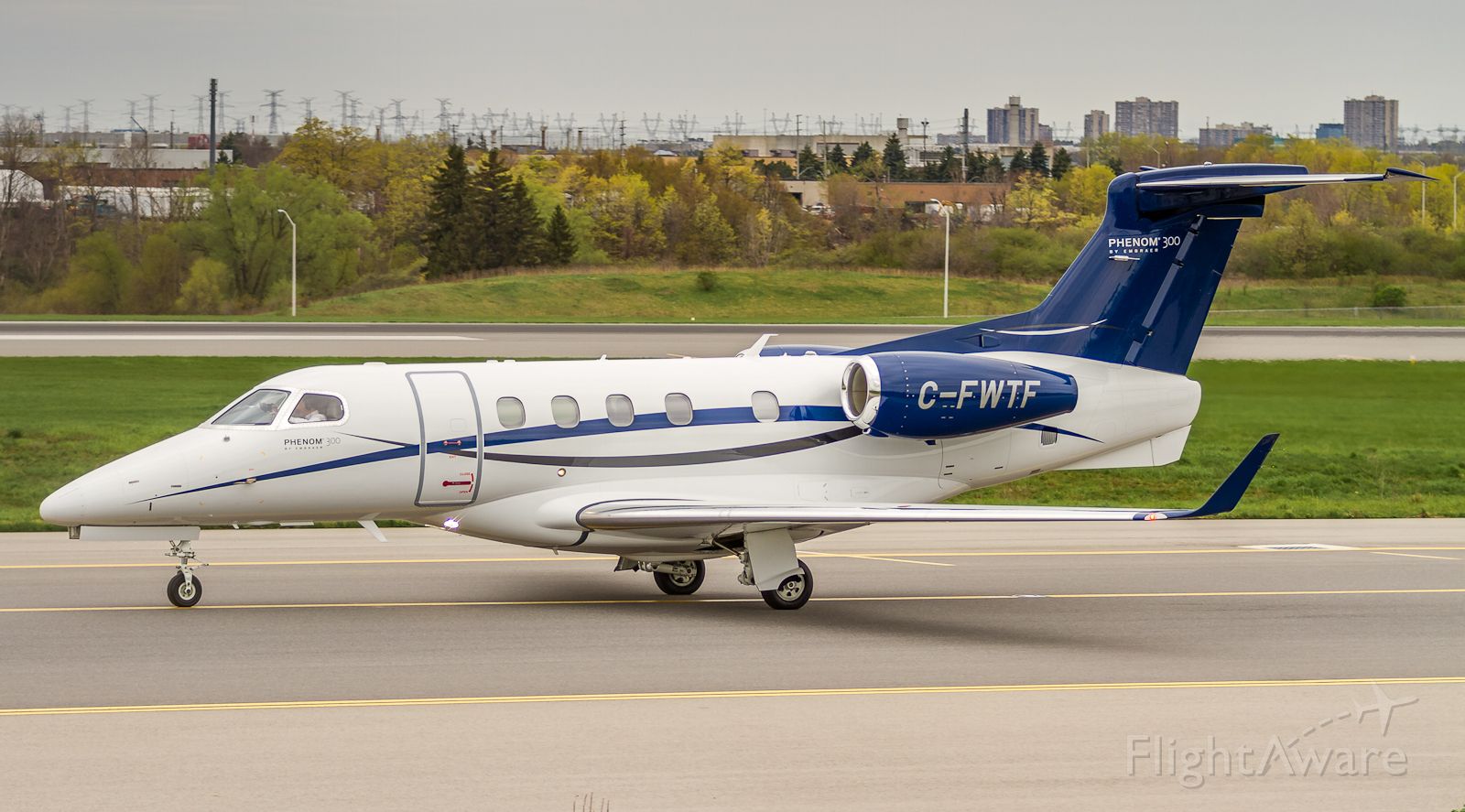 Lear 70